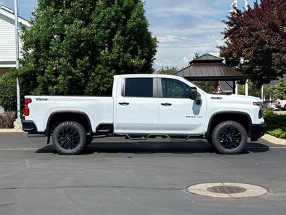 New 2026 Chevrolet Silverado 3500 LT w/ Trail Boss Package