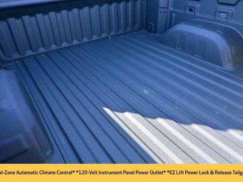 Used 2023 Chevrolet Silverado 1500 RST image 14