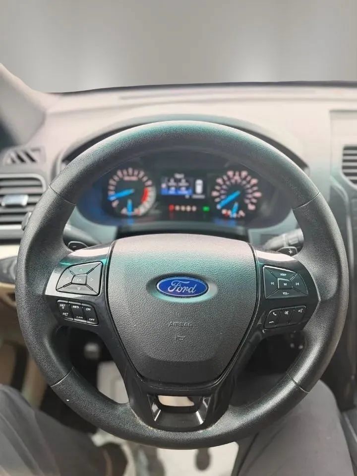 Used 2016 Ford Explorer 4WD image 13