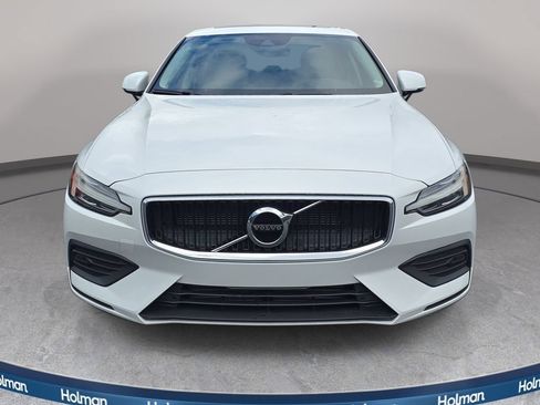 Used 2020 Volvo S60 T5 Momentum FWD image 3