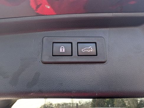 Used 2022 Subaru Outback Limited image 25