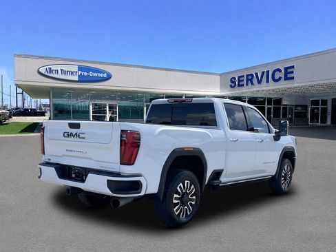 Used 2025 GMC Sierra 2500 Denali Ultimate AWD/4WD image 8