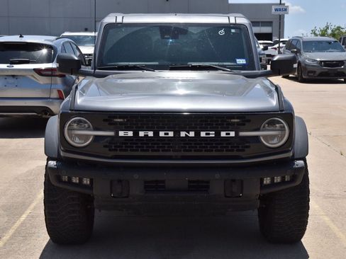 Used 2024 Ford Bronco Wildtrak AWD/4WD image 3
