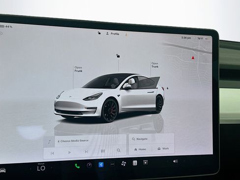 Used 2023 Tesla Model 3 Performance image 19