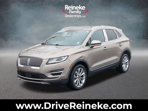 Used 2019 Lincoln MKC Select w/ Select Plus Package image 1