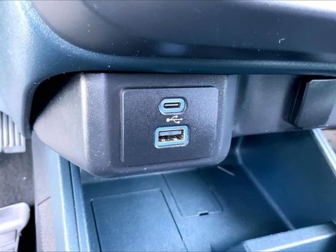 Certified 2023 Ford Maverick XLT w/ Equipment Group 300A Standard image 32