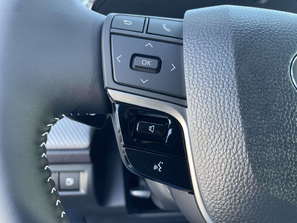 New 2026 Toyota Camry SE w/ Convenience Package FWD image 20