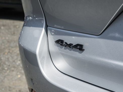 Used 2024 Jeep Grand Cherokee Altitude image 7