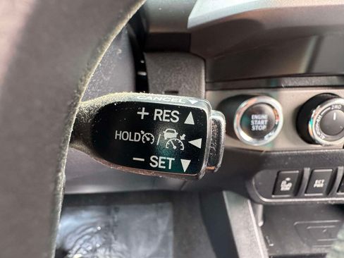 Certified 2022 Toyota Tacoma TRD Sport w/ Technology Package AWD/4WD image 33