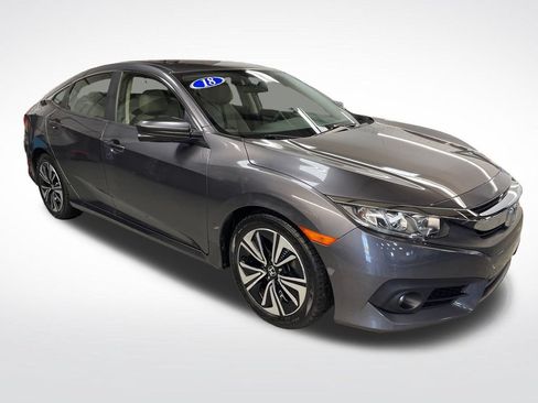 Used 2018 Honda Civic EX-T image 11