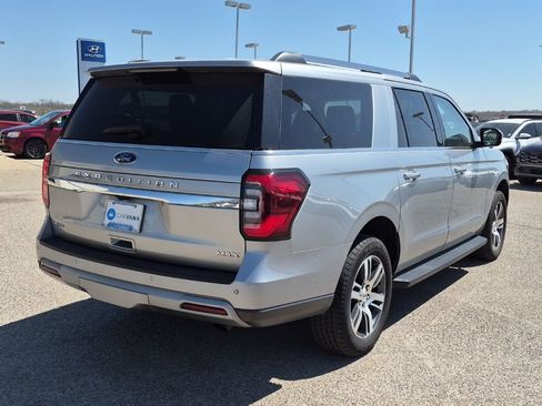 Used 2024 Ford Expedition Max Limited image 3