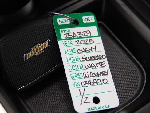 Certified 2025 Chevrolet Silverado 1500 High Country w/ Technology Package image 35