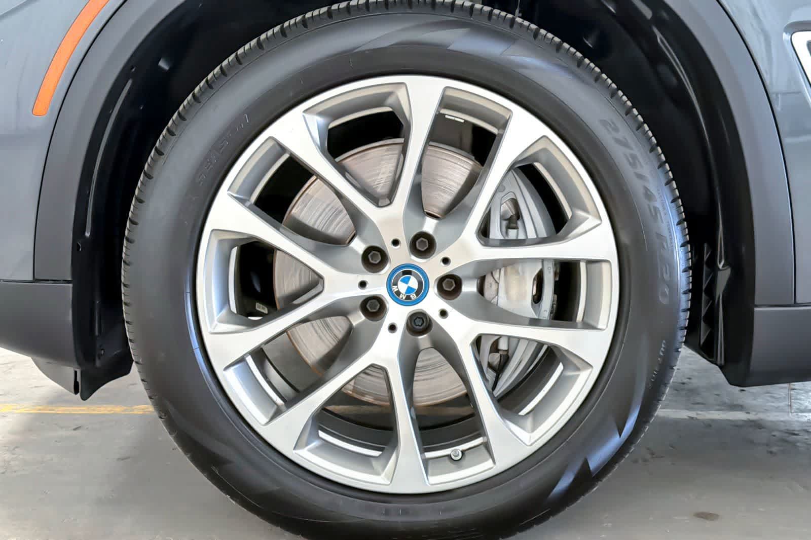 Used 2022 BMW X5 xDrive45e w/ Executive Package AWD/4WD image 27