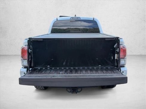 Used 2023 Toyota Tacoma Limited AWD/4WD image 7
