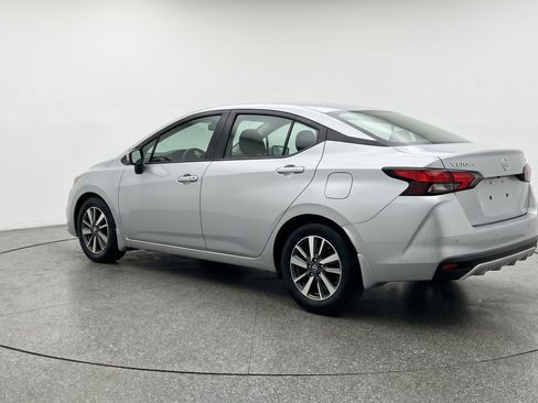 Used 2025 Nissan Versa SV FWD image 6