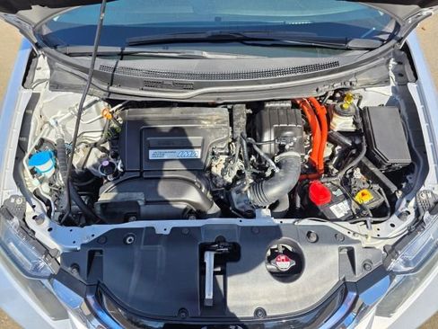 Used 2014 Honda Civic Hybrid Sedan image 39