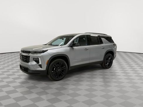 Certified 2026 Chevrolet Traverse LT w/ LPO, Floor Liner Package image 5