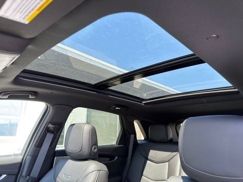 New 2026 Cadillac XT5 Premium Luxury w/ Driver Assist Package AWD/4WD image 24
