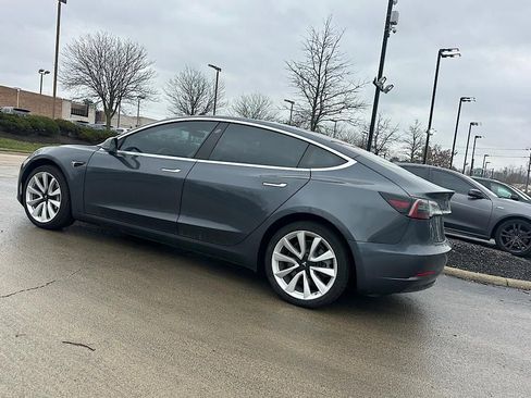Used 2017 Tesla Model 3 Long Range image 5