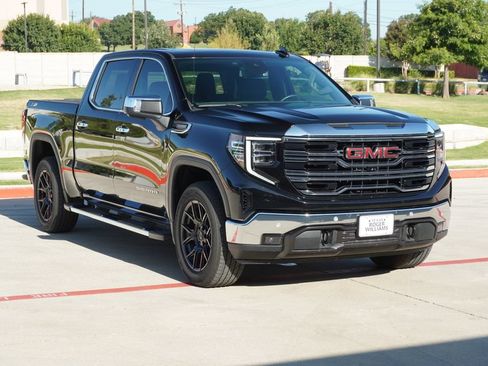 Used 2024 GMC Sierra 1500 SLT AWD/4WD image 7