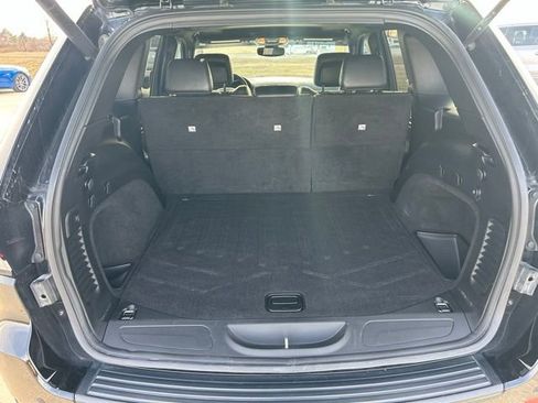 Used 2020 Jeep Grand Cherokee Altitude image 34