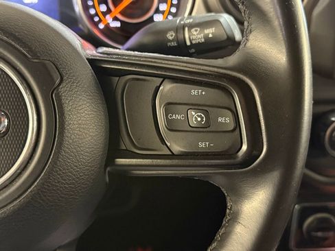 Certified 2018 Jeep Wrangler Sport AWD/4WD image 28