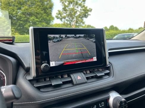 Used 2024 Toyota RAV4 XLE FWD image 24