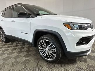 Used 2023 Jeep Compass Limited w/ Elite Group AWD/4WD video 2