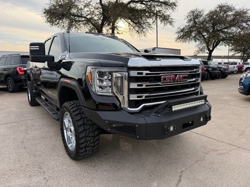 Used 2020 GMC Sierra 2500 SLE w/ SLE Convenience Package image 1