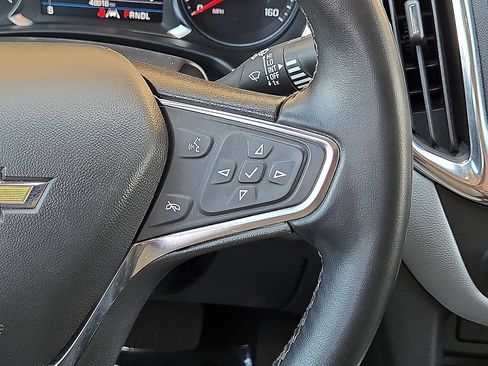 Used 2024 Chevrolet Equinox LT AWD/4WD image 21