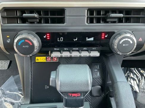 Used 2024 Toyota Tacoma TRD Off-Road w/ TRD Off Road Upgrade Package AWD/4WD image 24