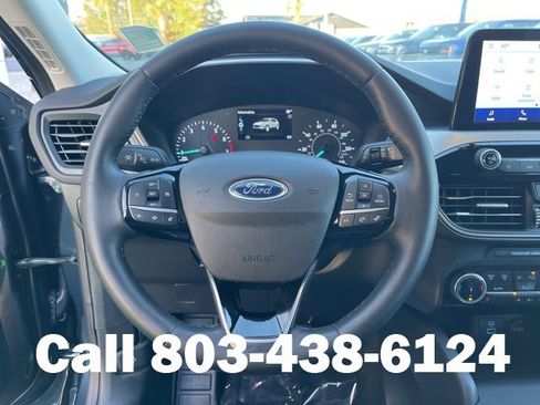 Used 2022 Ford Escape SE w/ Convenience Package image 18