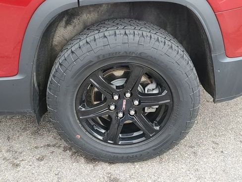 Used 2022 GMC Acadia AT4 w/ Preferred Package image 41