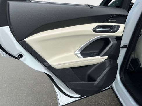 New 2025 Audi Q5 Prestige image 12