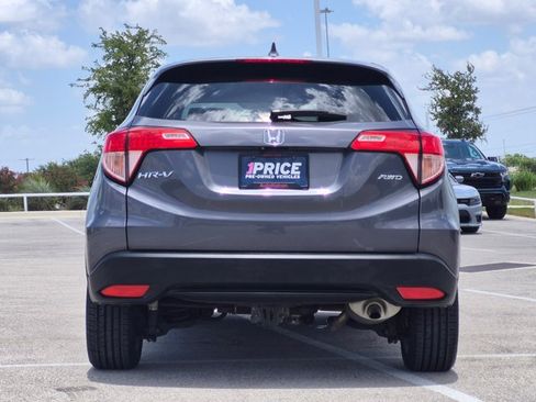 Used 2017 Honda HR-V EX image 7