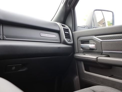 Used 2026 RAM 3500 Big Horn AWD/4WD image 49