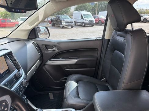 Used 2019 Chevrolet Colorado ZR2 AWD/4WD image 17