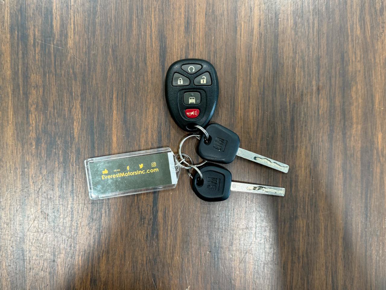 Used 2016 Chevrolet Express 2500 RWD image 45