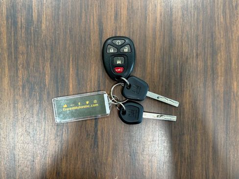 Used 2016 Chevrolet Express 2500 RWD image 45