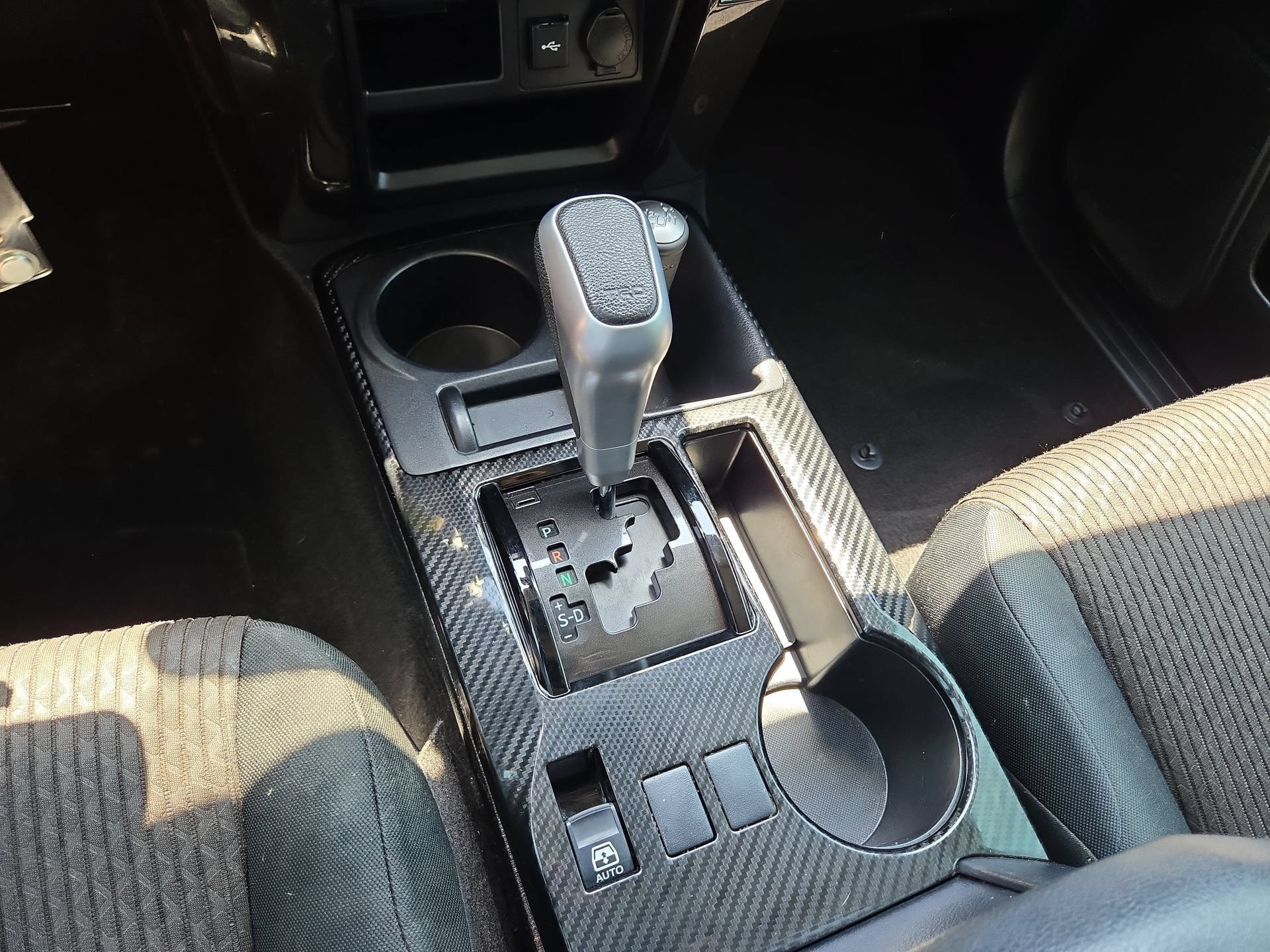Used 2020 Toyota 4Runner TRD Off-Road AWD/4WD image 22