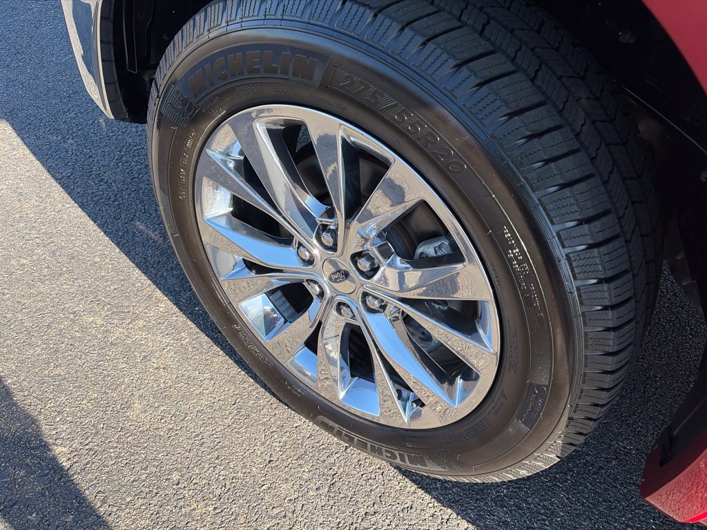 Used 2017 Ford F150 Lariat RWD image 40