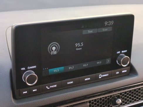 Used 2025 Honda Civic Sport image 13
