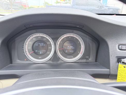 Used 2012 Volvo S60 T5 FWD image 30