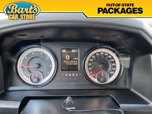 Used 2017 RAM 2500 SLT image 32