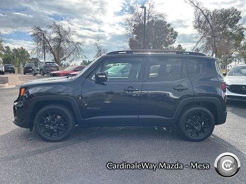 Used 2019 Jeep Renegade Altitude w/ Quick Order Package 2XM image 4
