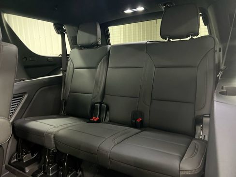 New 2026 Chevrolet Tahoe High Country AWD/4WD image 25