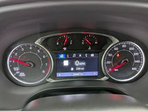 Used 2022 GMC Acadia SLE w/ Driver Convenience Package FWD image 26