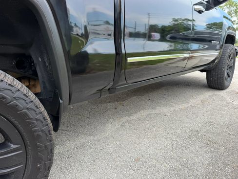 Used 2017 GMC Sierra 1500 SLT RWD image 29
