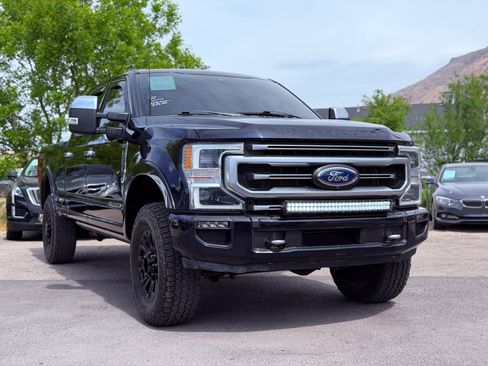 Used 2022 Ford F350 Platinum w/ Tremor Off-Road Package AWD/4WD image 1