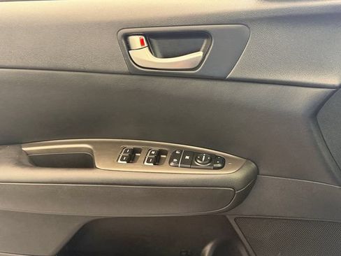 Used 2020 Kia Optima LX FWD image 22